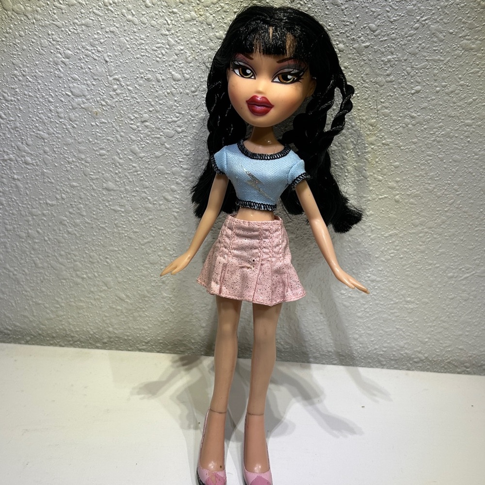 Vintage 2001 First Edition BRATZ Doll JADE - Picture 8 of 9